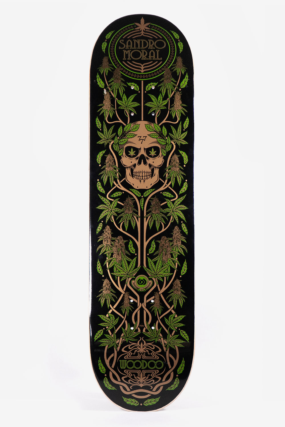 tabla skate woodoo Sandro Moral ropa and roll 1